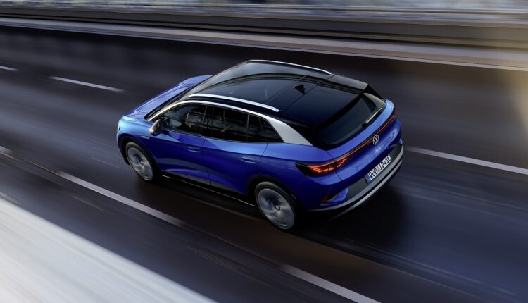 volkswagenin-ilk-elektrikli-suvu-id-4-yollara-cikmaya-hazir